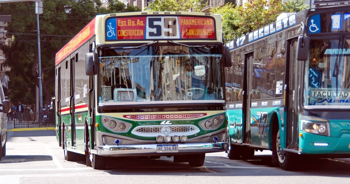 Colectivos del AMBA recortarán a la mitad sus servicios nocturnos desde este mes